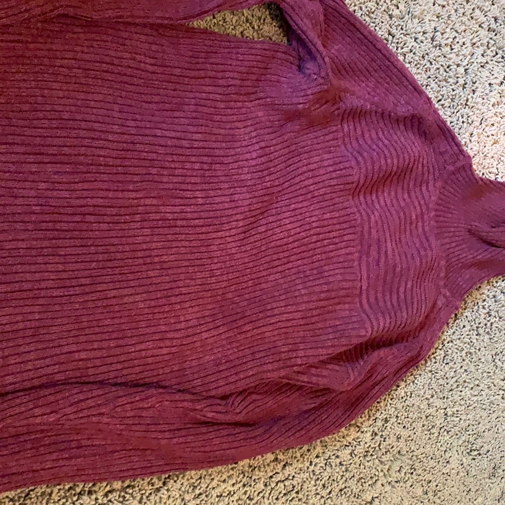 Turtle neck sweater